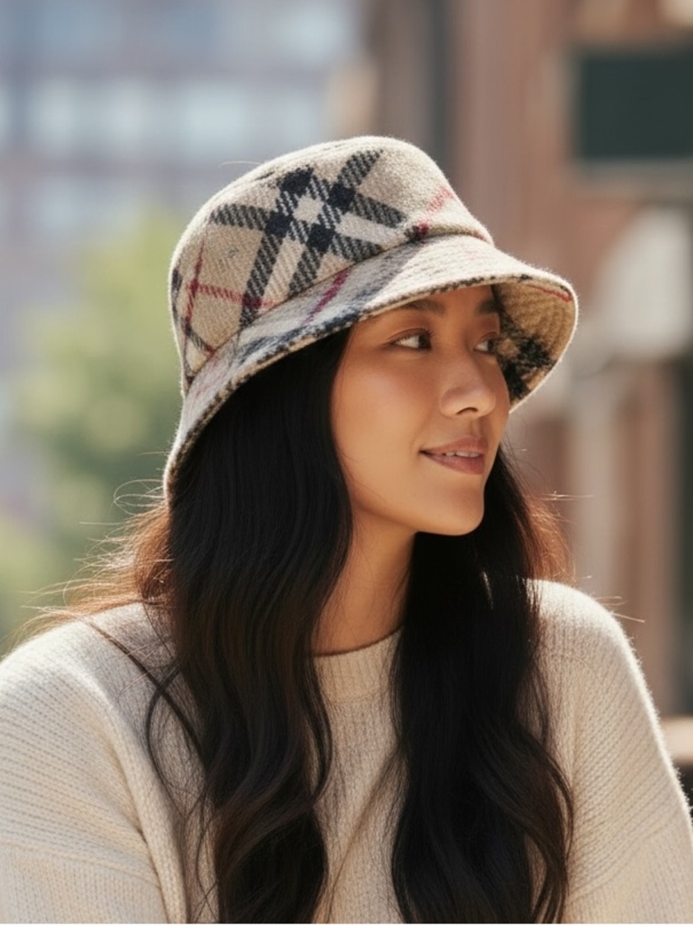 Burberry Iconic Beige/Red/Black Nova Check Bucket Hat